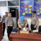 Wakapolres Kotamobagu Kompol Romel Pontoh mengecek layanan SIM, STNK, dan tilang untuk memastikan pelayanan publik sesuai prosedur.